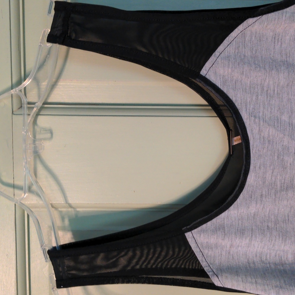 Mesh Back Tank Top - Picture 2 of 6